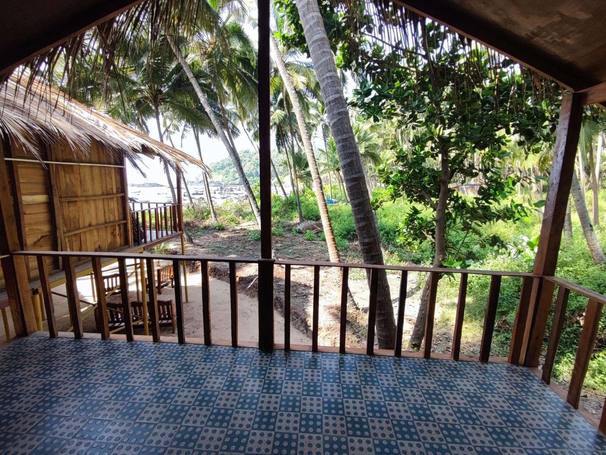 Sea Front Cottage Little Khola Cola Extérieur photo
