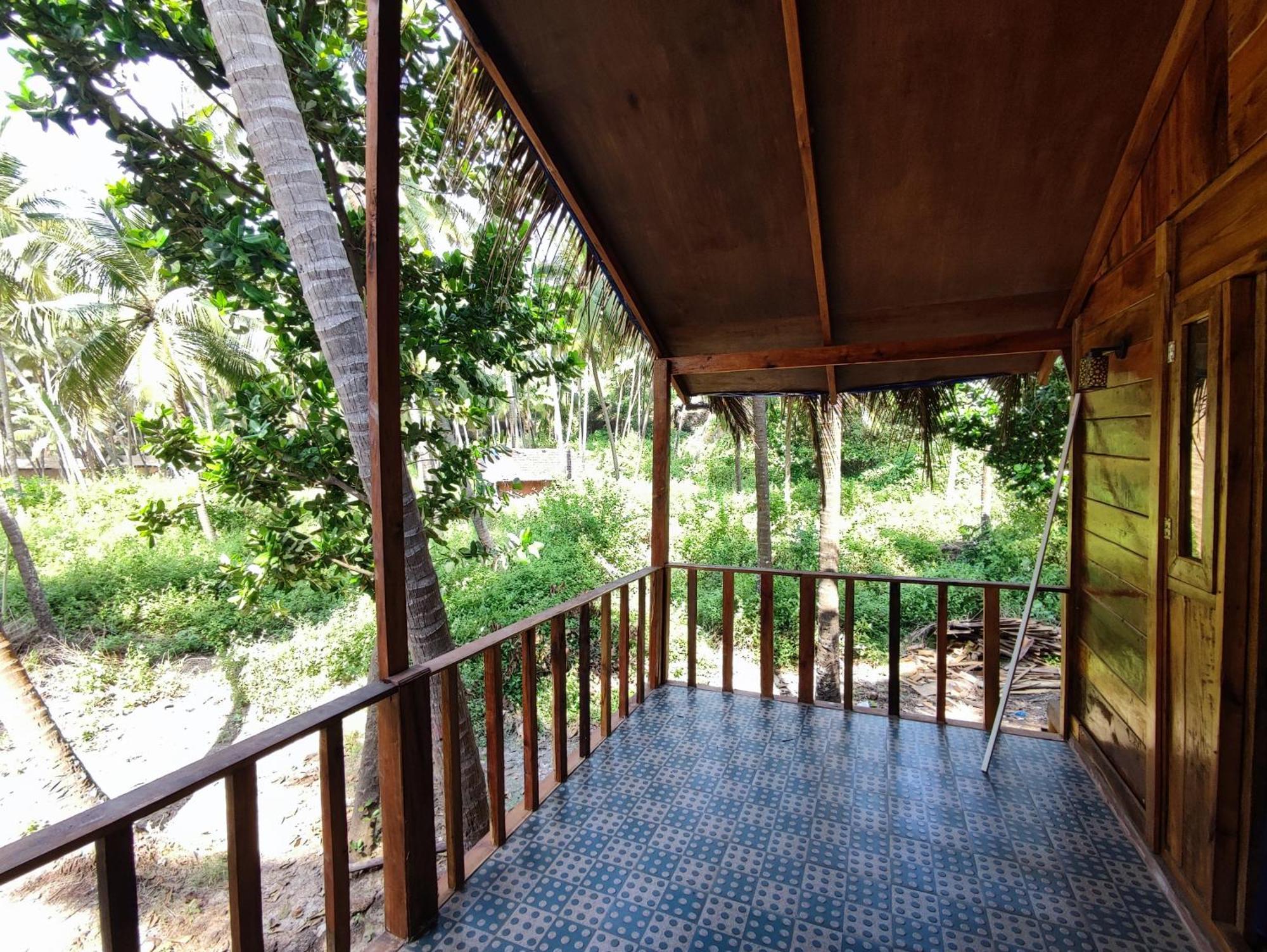 Sea Front Cottage Little Khola Cola Extérieur photo
