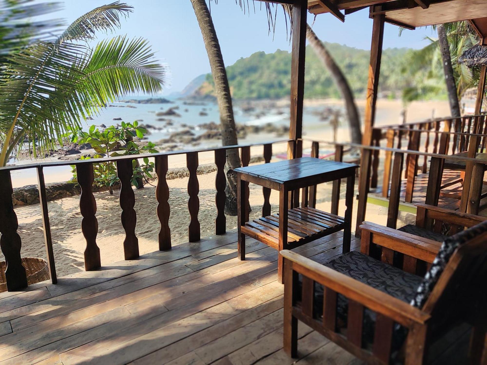 Sea Front Cottage Little Khola Cola Extérieur photo