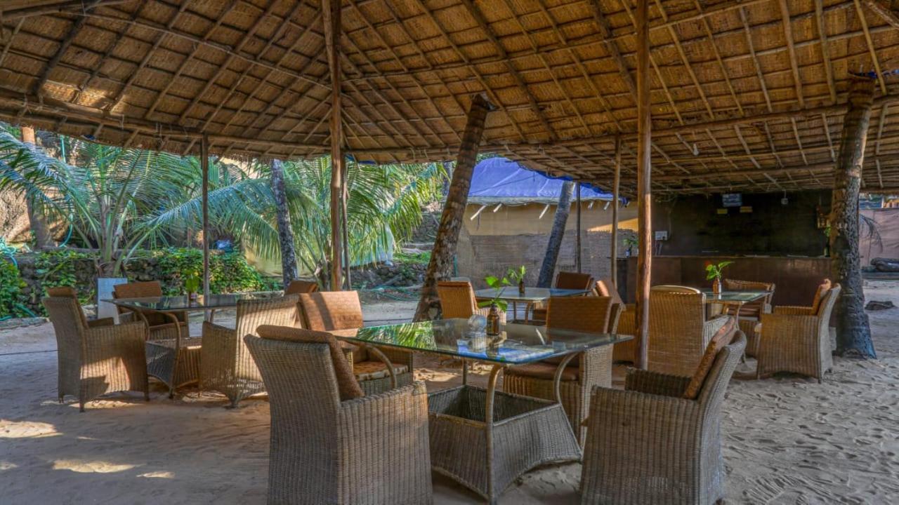 Sea Front Cottage Little Khola Cola Extérieur photo